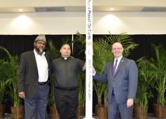 Al-Hamdulillaah on Wed. Sept. 11th, 2019, the Miami Learning Experience held a Peace Pole Ceremony with teachers, students and politicians. Blessings and greetings were given by Rabbi Abraham, Rev. Warren and Shaikh Shafayat. The event was coordinated by Kevin Grace, the Executive Director.
